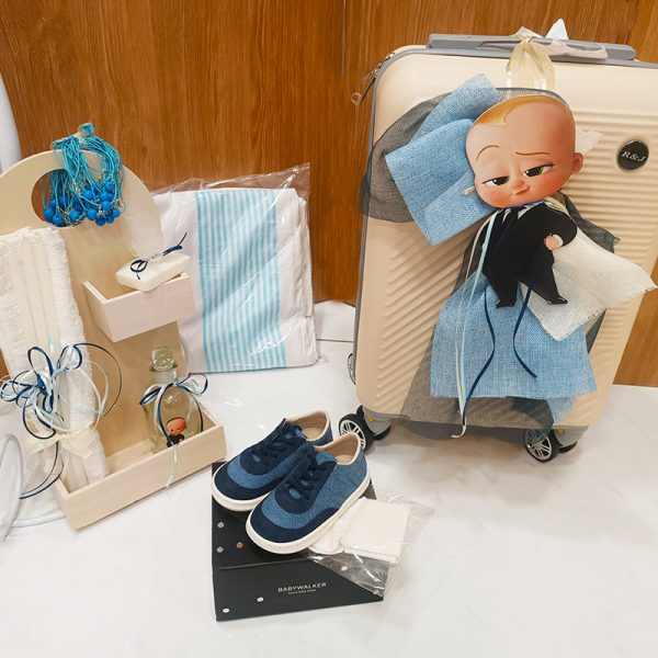 Ολοκληρωμένο πακέτο βάπτισης Guy Laroche “baby boss” 260€ - Image 3